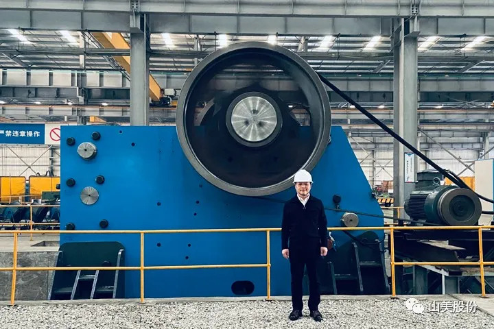 上海山美颚式破碎机性能优势施工现场