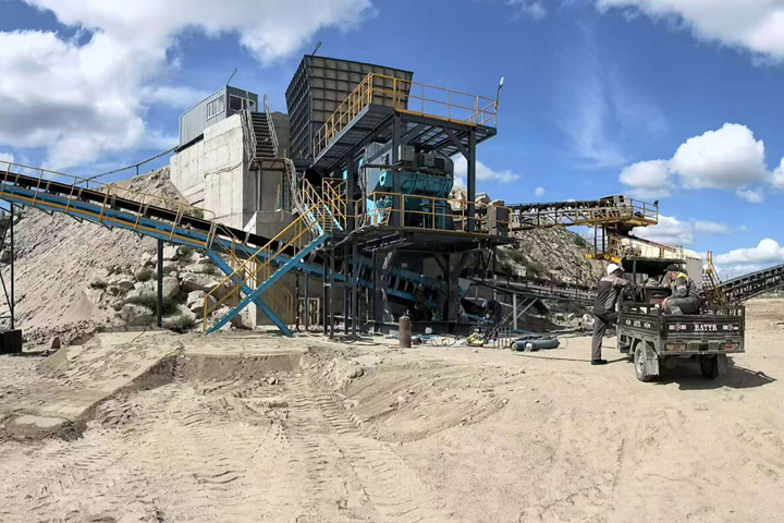 哈萨克斯坦500tph花岗岩破碎生产线